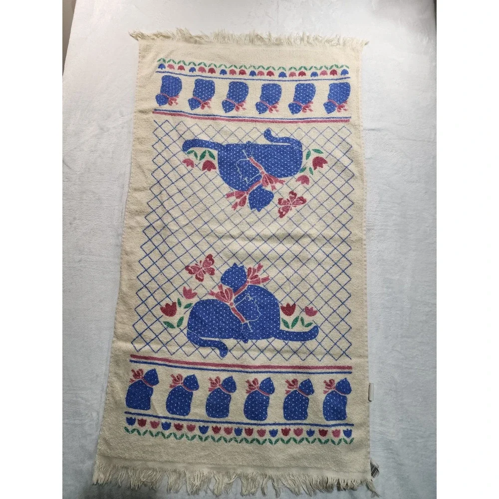 Vintage Cannon Bath Towel Blue Cat Floral Cream Fringed Cotton Blend USA